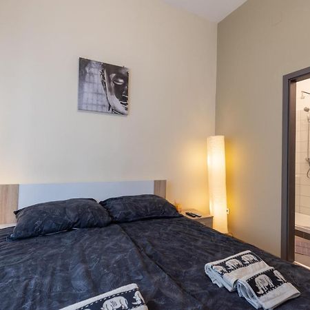 Wiky'S Apartman With 3Bathrooms 부다페스트 외부 사진